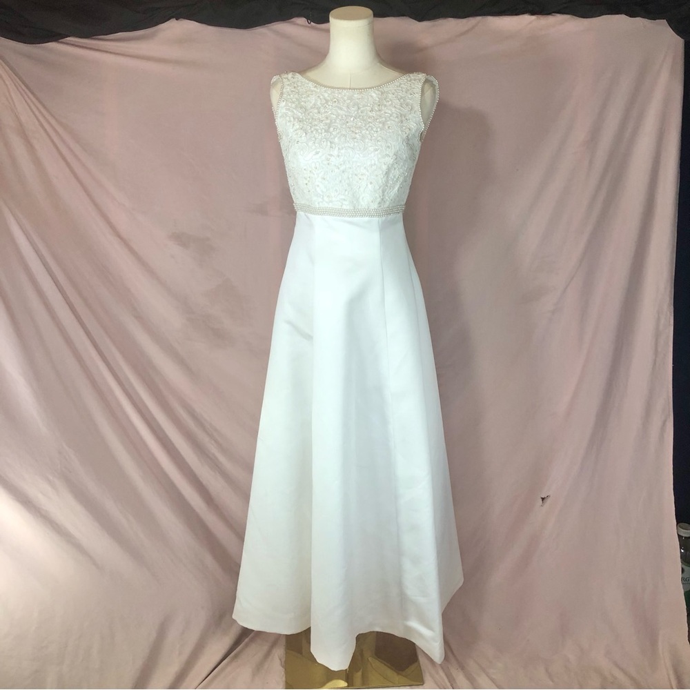 White Lace Sequin Pearl Floral Bodice A-Line Wedding Dress Size Small XS